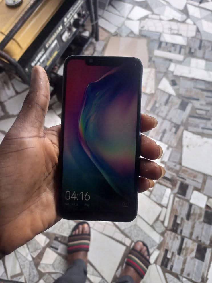 A picture of Tecno camon 11