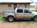 A picture of Pick up Ford Explorer 2004