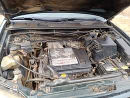 A picture of Up for grab Toyota Highlander First body Ac chilling Engine