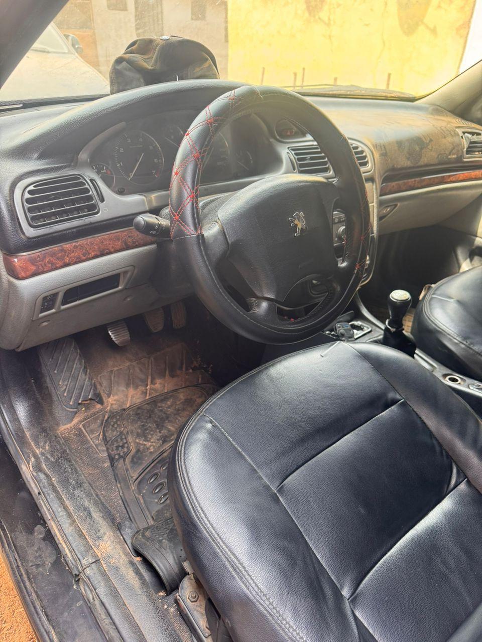 A picture of Car