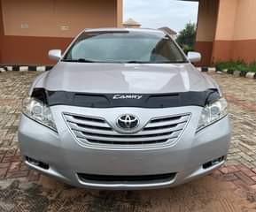 A picture of Belgium grade pure first body Toyota Camry 2009 model with