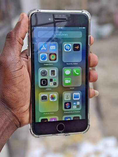 A picture of IPHONE 8 