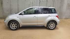 A picture of Toyota i s t