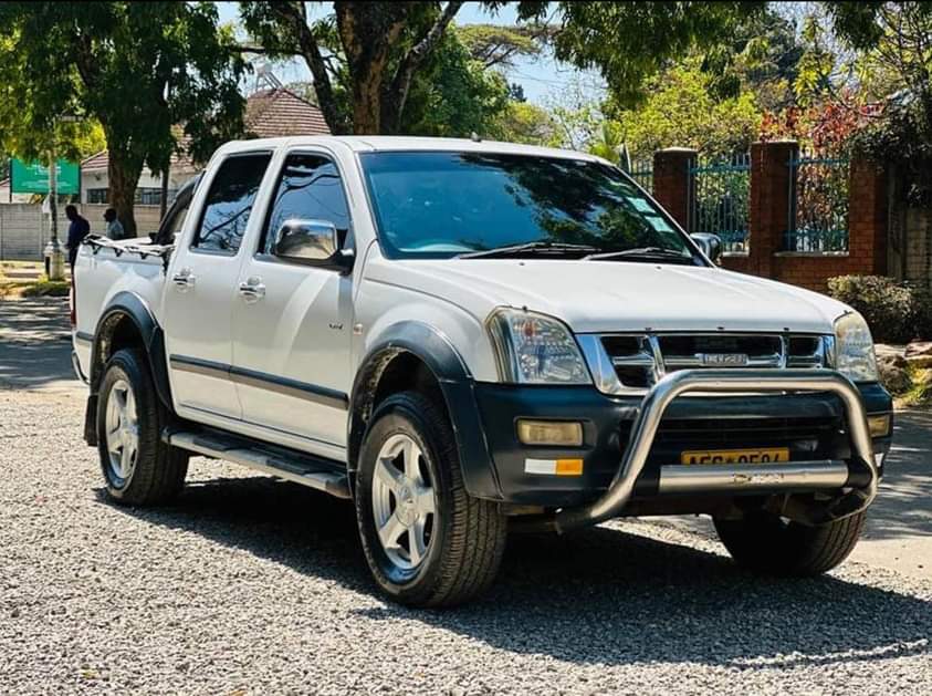 classifieds/cars isuzu