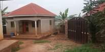 A picture of Kawanda bombo rd hse on quick sale