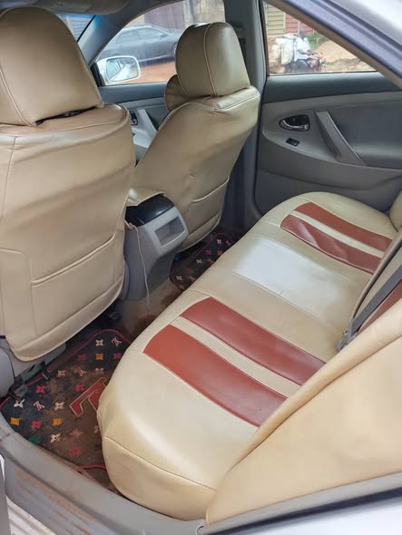 A picture of Toyota Camry LE