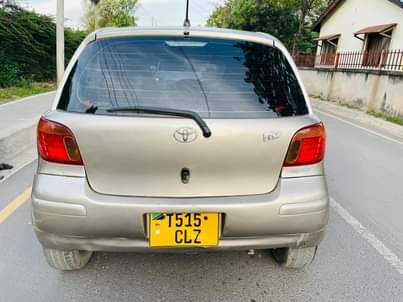 A picture of PRICE 5.8 MIL CALL 0712827933 VITZ OLD MODEL FOR SALE