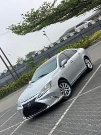 A picture of Lexus es 350