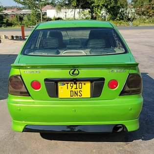 used toyota altezza