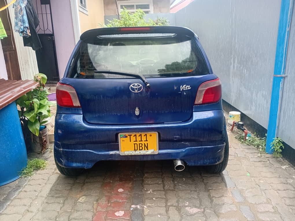 A picture of Toyota vitz