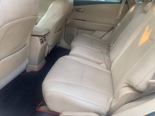 A picture of Another banger 2012 Lexus rx350 with engine and gear untampered