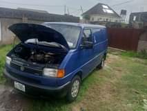 A picture of Volkswagen Transporter cargo van 4 sale Clean first body and