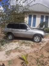 A picture of toyota rava4