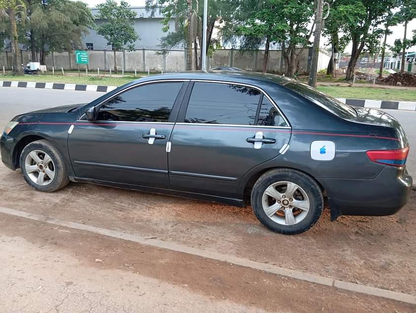A picture of 2005 HONDA ACCORD