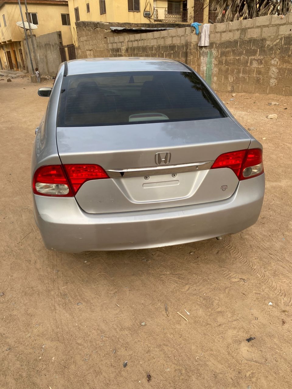 A picture of Pls call 09031451635