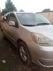 A picture of Toyota sienna