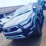used toyota hilux