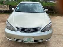 A picture of 2005 Toyota camry