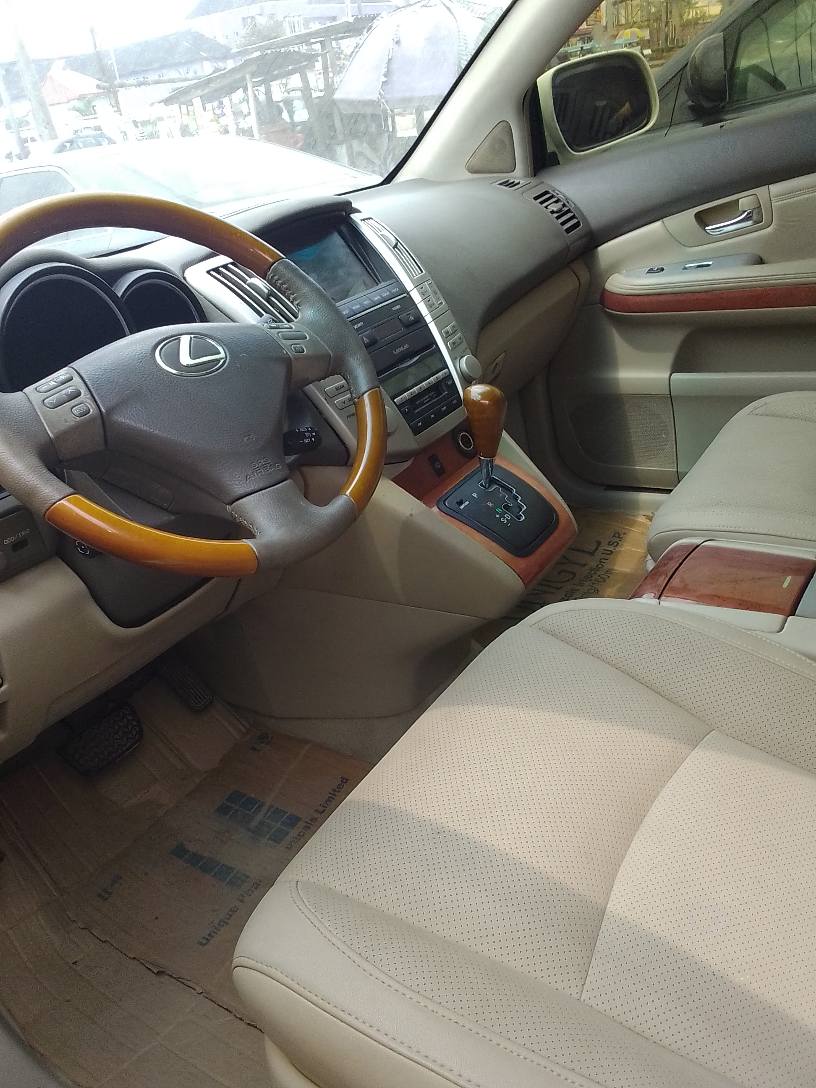 A picture of Rx 330 tokunbo accident free 13m everything just come for