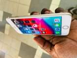 A picture of Original Iphone 6 Àt Only 270 000 16gb storage 4gLte