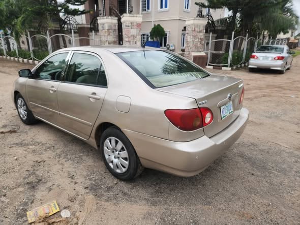 A picture of Corolla