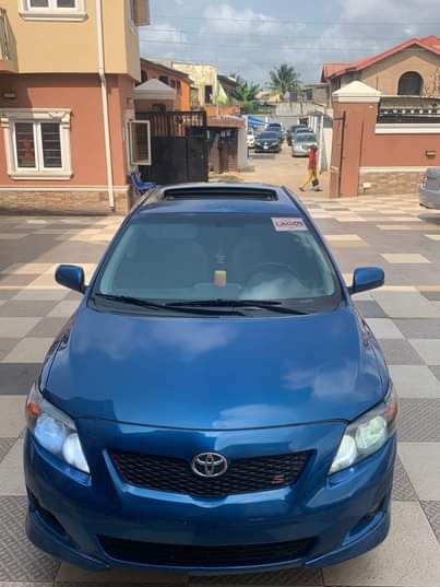 A picture of 6 months registered 2009 Toyota Corrola Sport Sun roof Android