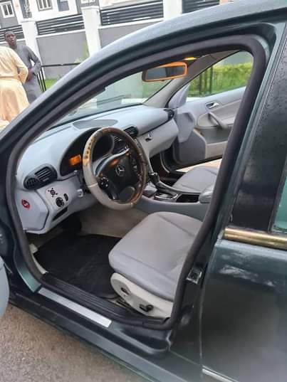 A picture of 08039680960 Neatly Used Mercedez Benz C200 Kompressor Price 2mil Engine