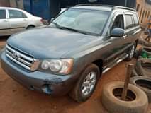 A picture of Toyota Highlander 2003 Engine shortage of oil 1 550k 09067100690