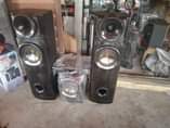 A picture of LG HOMETHEATRE SOUND SYSTEM