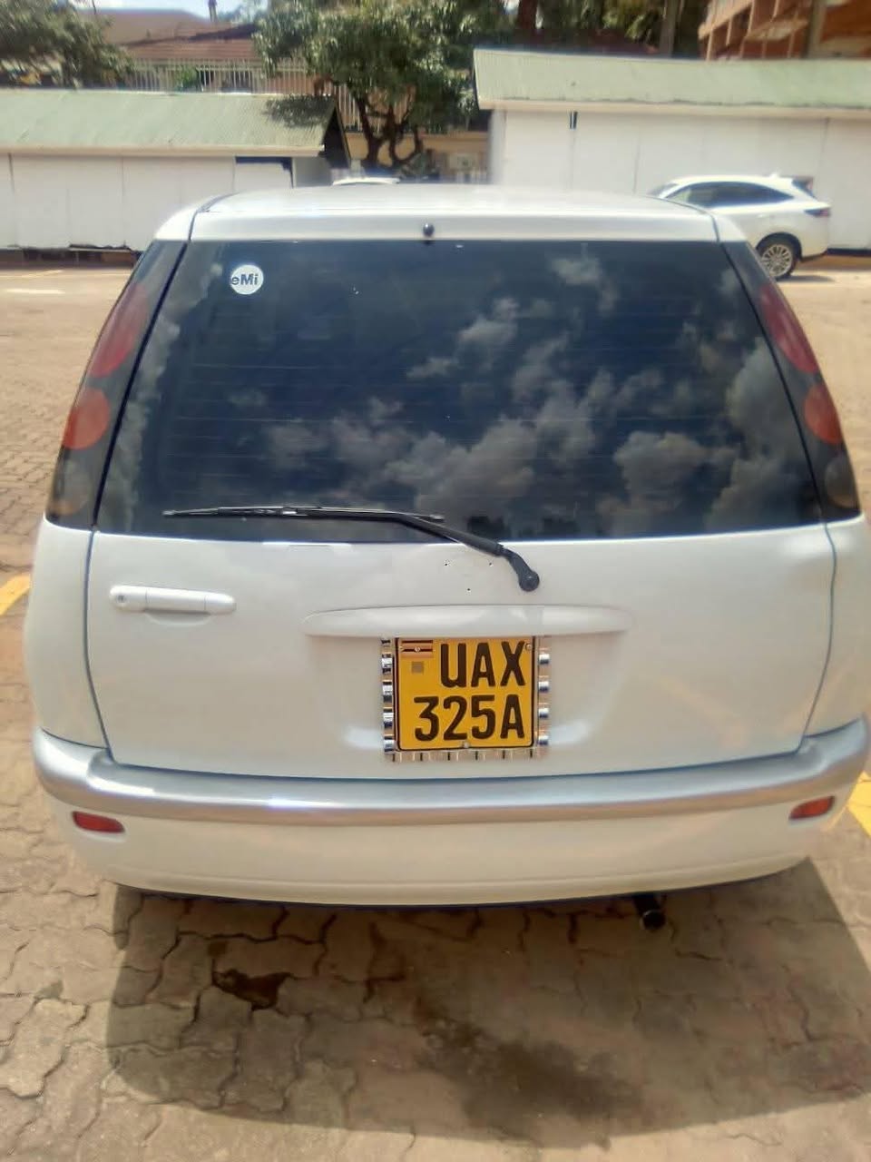 A picture of 1998 Toyota Raum st