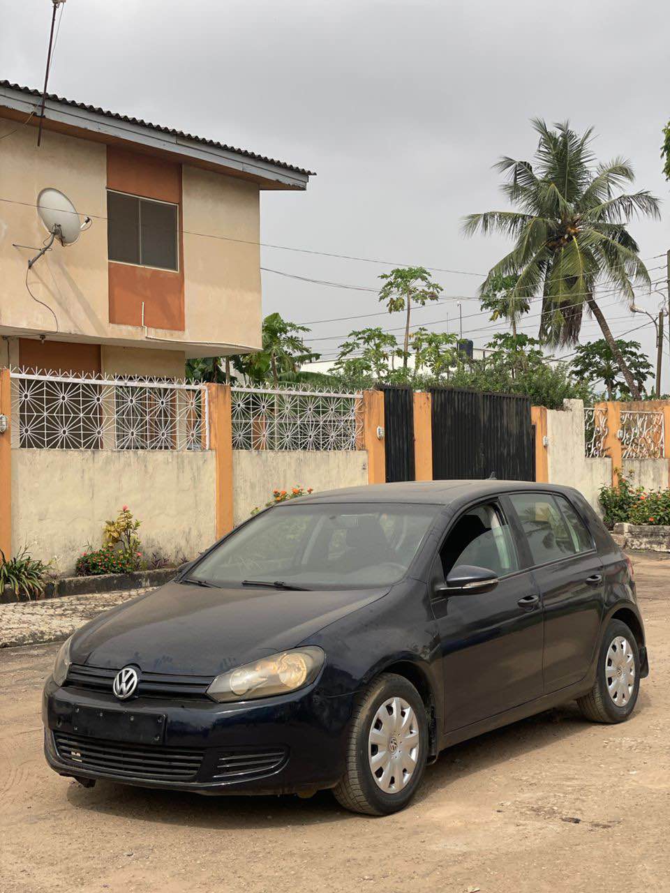 A picture of Unregistered Volkswagen Golf 6 2012
