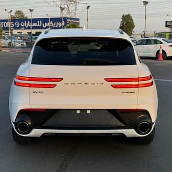 A picture of 2022 GENESIS GV70 ROYAL SPORT 360 CAMERA PANORAMA CANADA SPEC