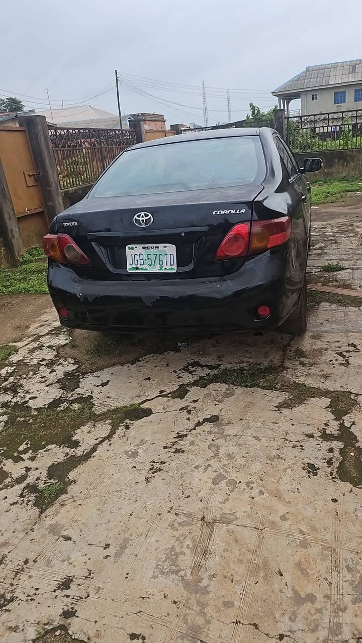 A picture of Toyota Corolla 2010 model