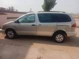 A picture of Toyota sienna