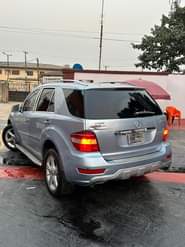 A picture of Clean Registered ML350 2007 upgraded to 2011 model Buy and