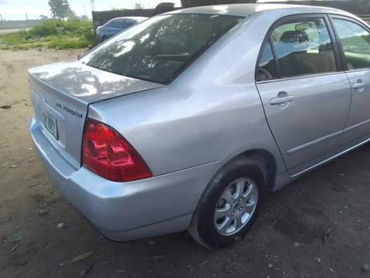 A picture of Toyota Corolla Engine Gear working perfectly Buy and drive Manual
