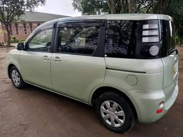 Malawi F.