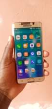 A picture of SAMSUNG GALAXY S6 edge plus. Double line 4gb ram