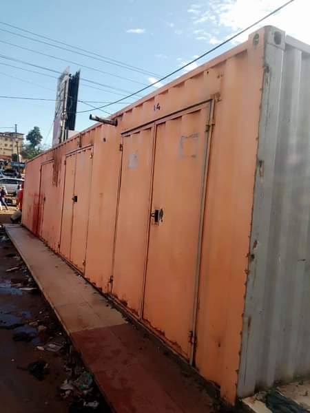 A picture of 40feet high tube cargo containers on sale WhatsApp 0753093044 Urgent