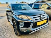 used mitsubishi pajero