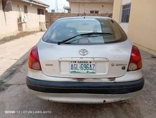 A picture of Toyota Corolla 2002