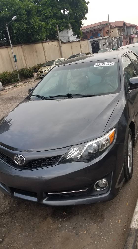 A picture of Toyota Camry 2013