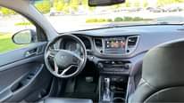 A picture of 2017 Hyundai Tucson SE Plus Sport Utility 4D
