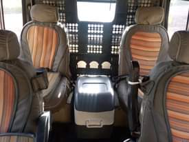 A picture of Toyota Land Cruiser warbus