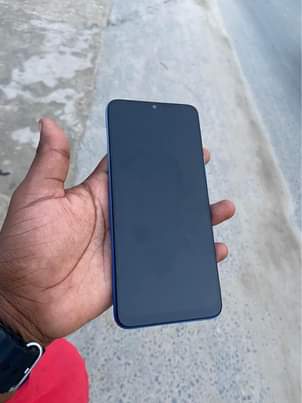 A picture of INFINiX hot 12i