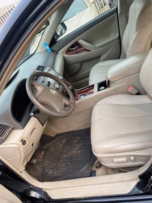 A picture of Toyota Camry XLE 2011