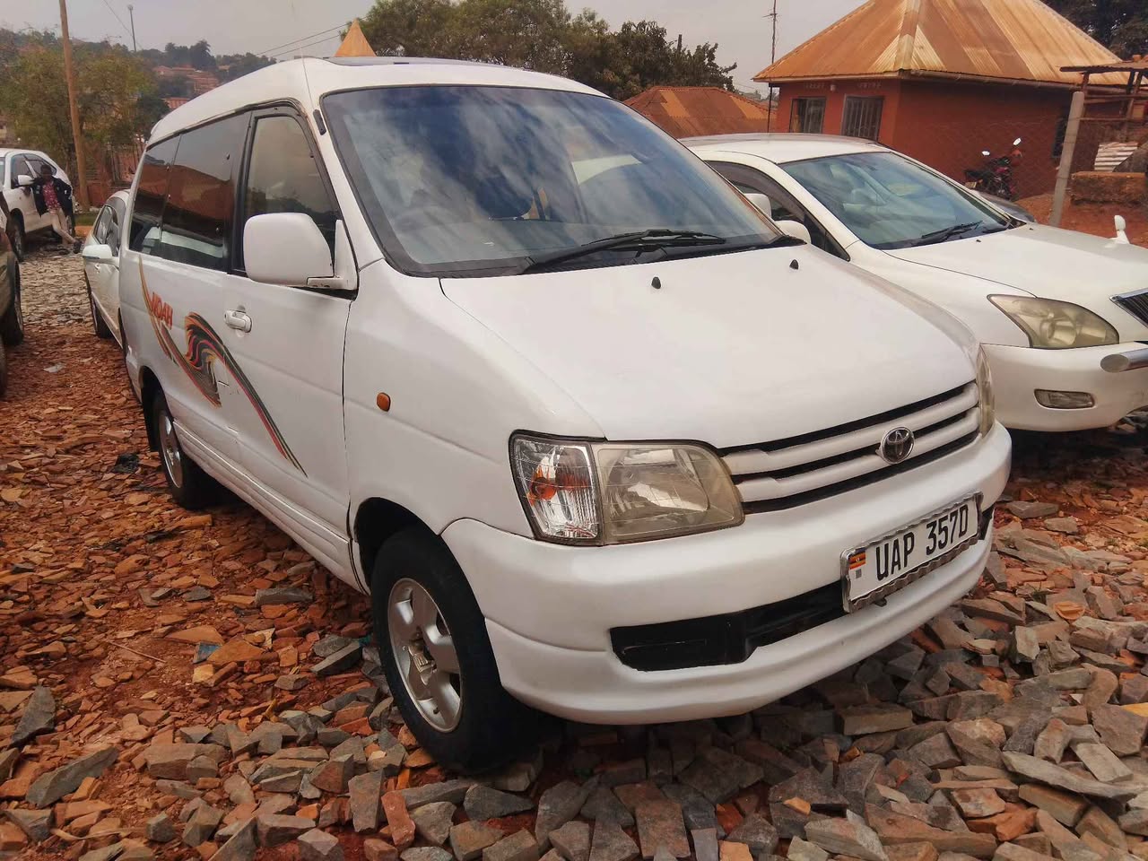 A picture of Toyota Noah