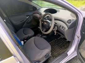 A picture of  TOYOTA_VITZ_0620356906