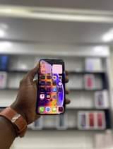 A picture of Iphone X