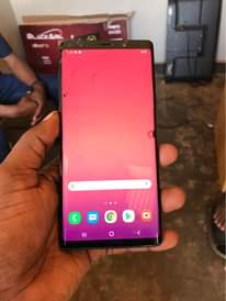 A picture of At 330k Negotiable cracked Samsung note 9 128gb 6gb ram